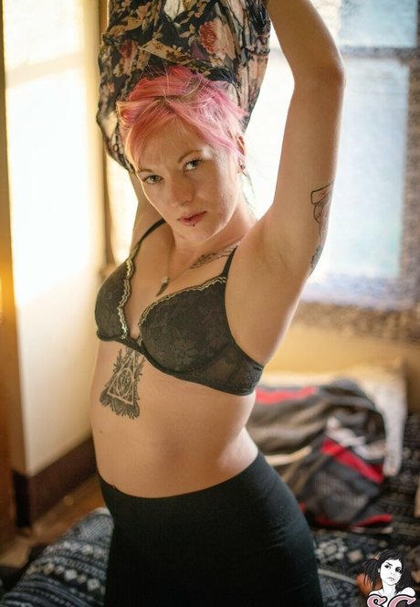 Venomousrose star high quality photo