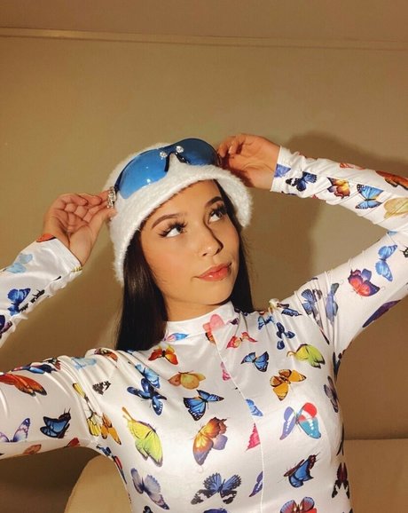 Ylva Eline erotic model archive