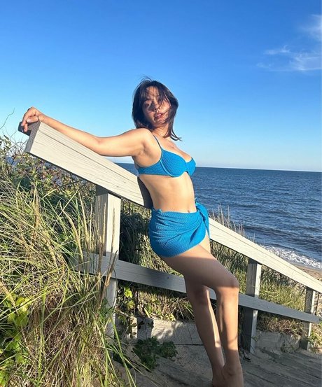 Neha Sharma star photos