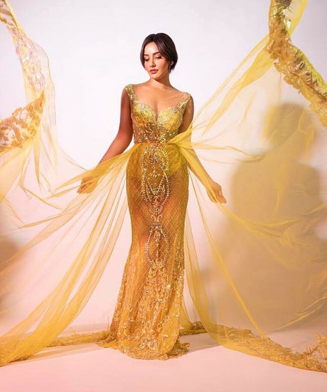 Neha Sharma star erotic photos