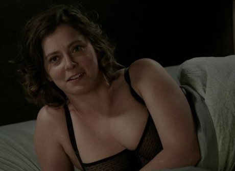 Rachel Bloom model nice picture