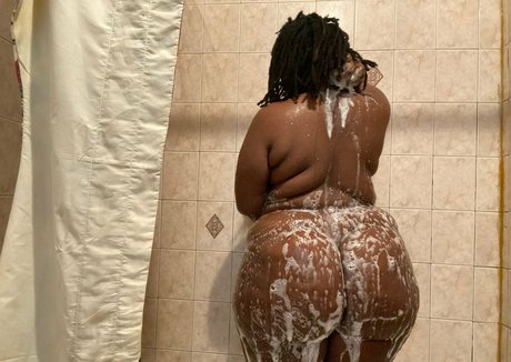 lilithebunny perfect actress picture