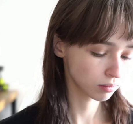 hernamewasdira pretty actress picture