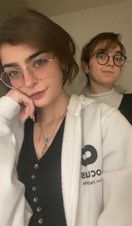 brazilian teen onlyfans pornographic image