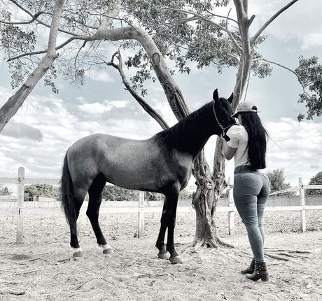 Lismara Moreira star pretty photos