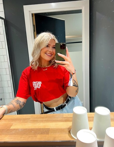 Emmalition naked star galleries