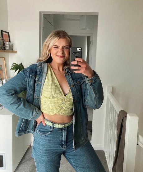 russian pussy onlyfans hot naked picture