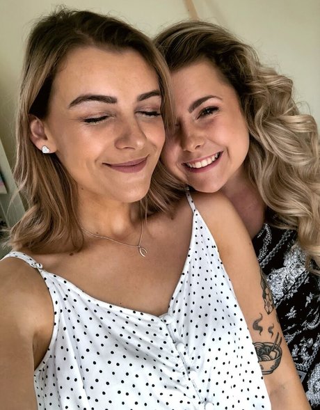 Emmalition pornstar naked photos