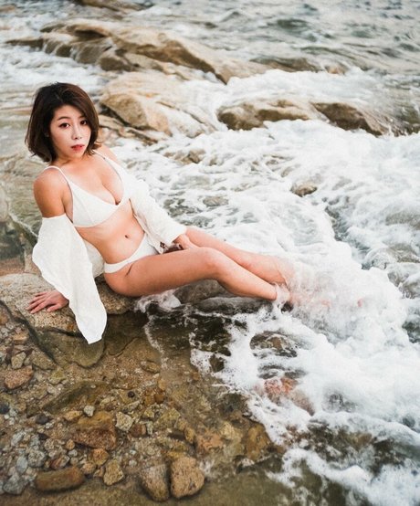 hairy armpits onlyfans porn gallery