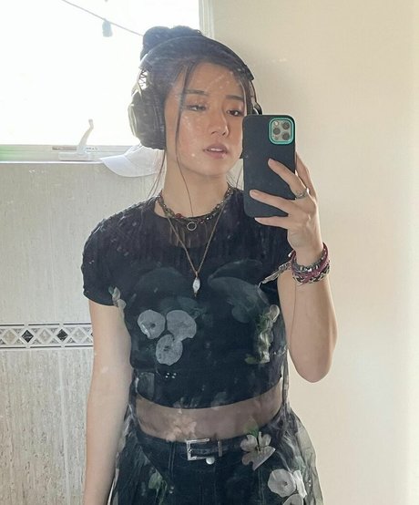 Angelina Kim hot model archive