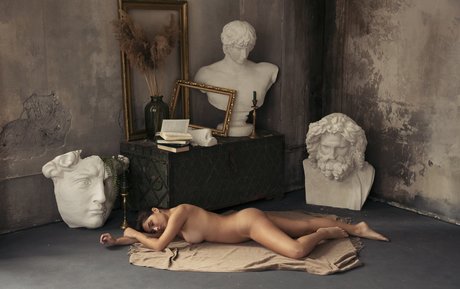 Avrelia Amaris pretty model gallery