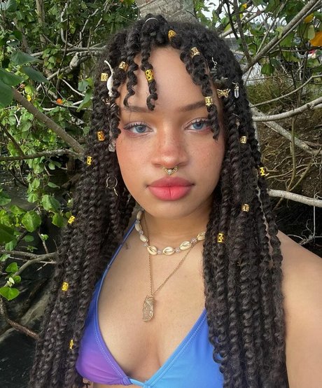 chubby babe onlyfans art porn gallery