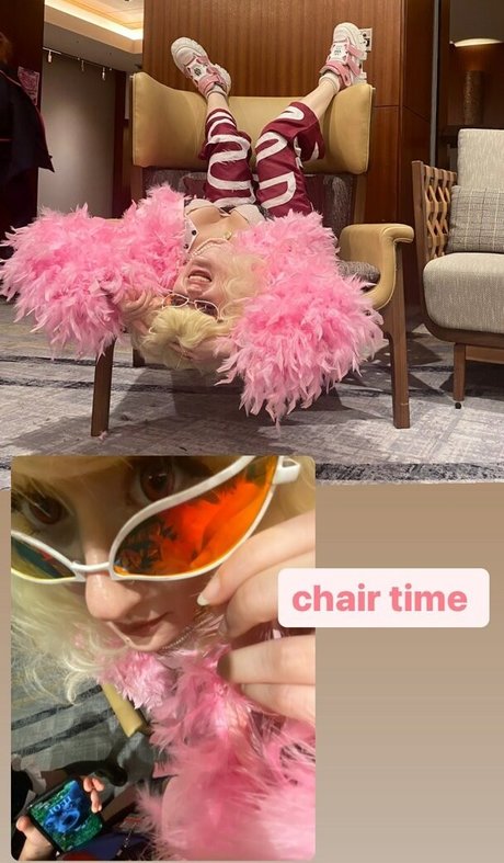 venom wifey pretty star photo