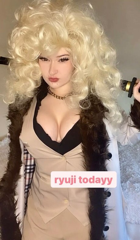 venom wifey beautiful pornstar photo