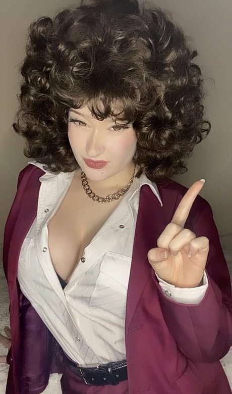 venom wifey star hot pic