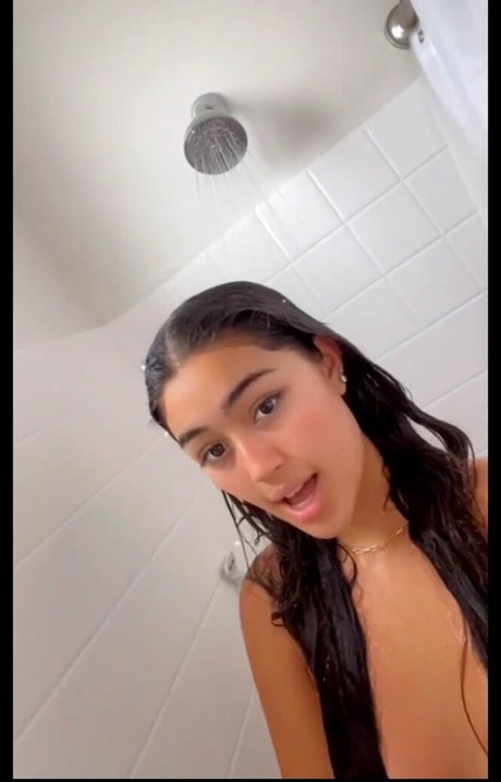 Kylin Milan pornstar high quality image