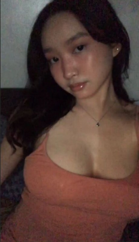 Keri Ocampo free model photo