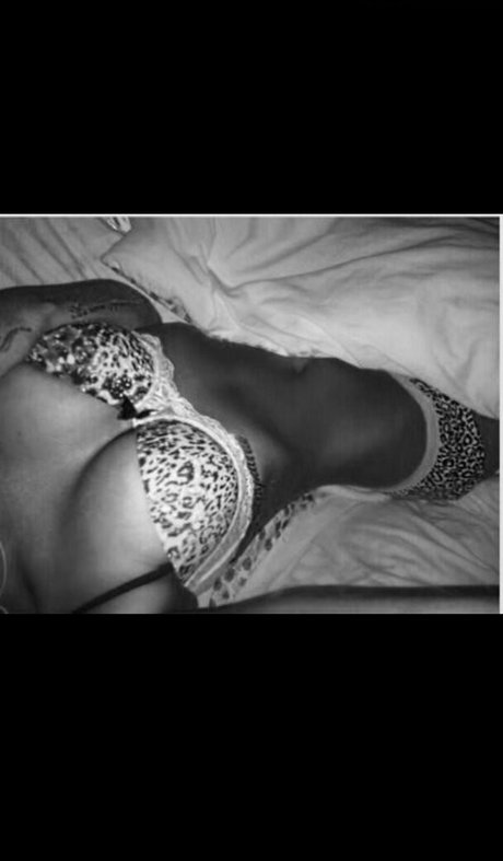 Abi Parker erotic model photo