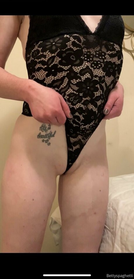 curvy shemale onlyfans hot naked archive