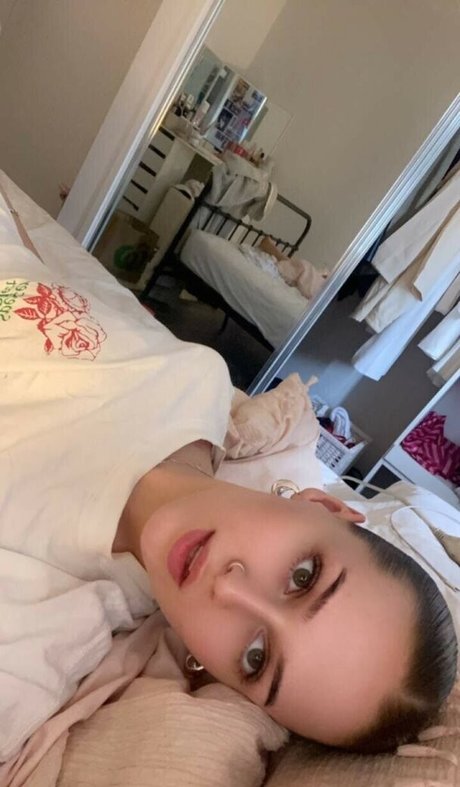 off grid onlyfans beautiful naked picture