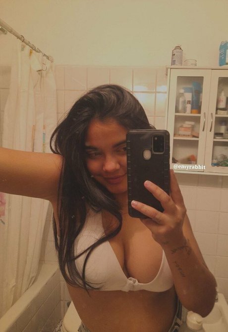 daphnedelrosefree star nudes photos