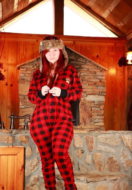 Sexy Pattycake star adult pics