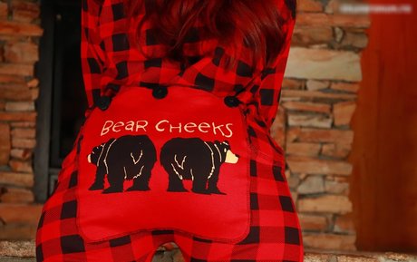 Sexy Pattycake adult model pictures