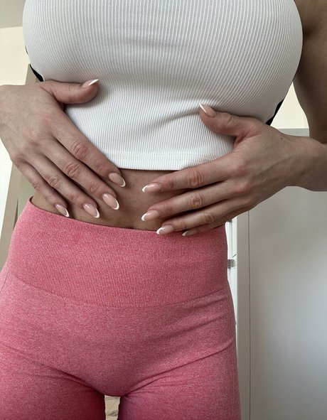 Ambrefit adult star picture