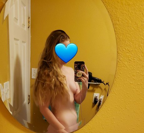 thick latina milf onlyfans free photos