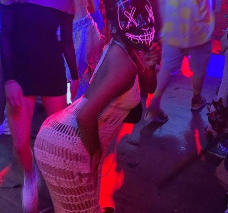 Miaz1234 nudes star galleries