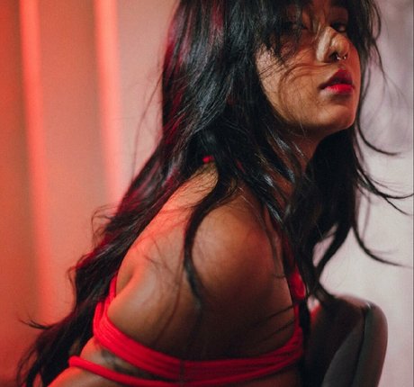 Miaz1234 top actress pics