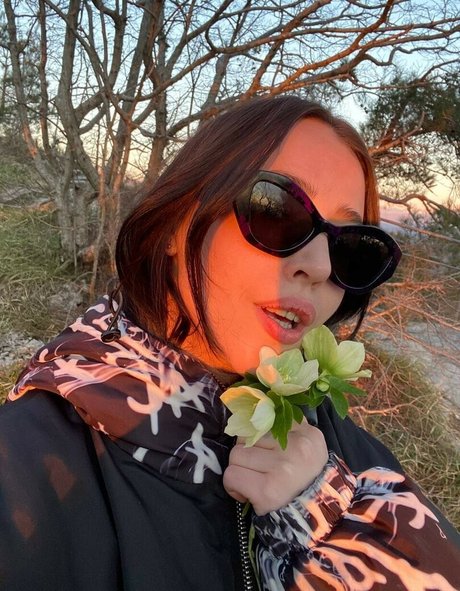 nikushxo free free model photos