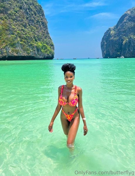 gloryhole onlyfans beautiful galleries