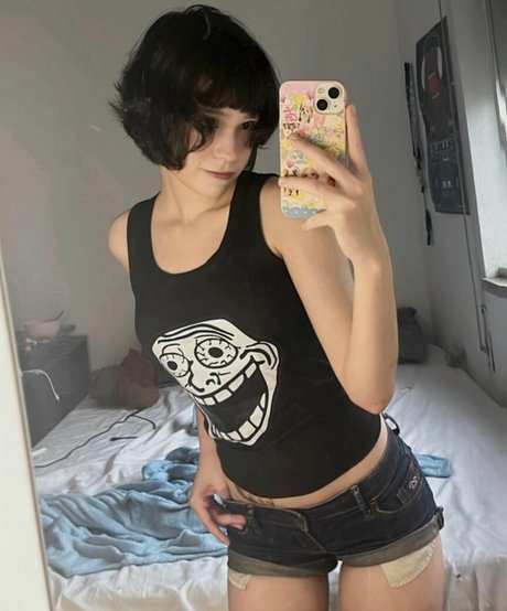 Pandemonita pornstar sexy photo