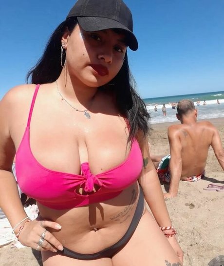 Dana Nicole erotic pornstar archive