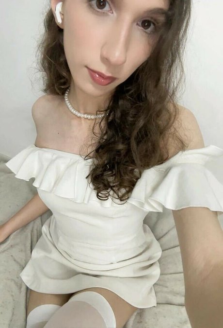 briellegab free actress picture