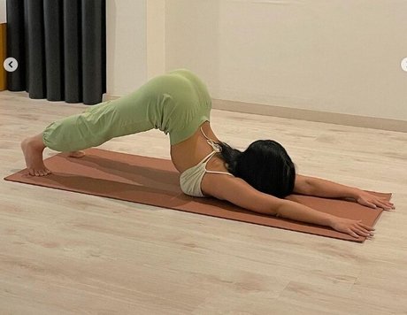 stepdaughter onlyfans nudes pictures