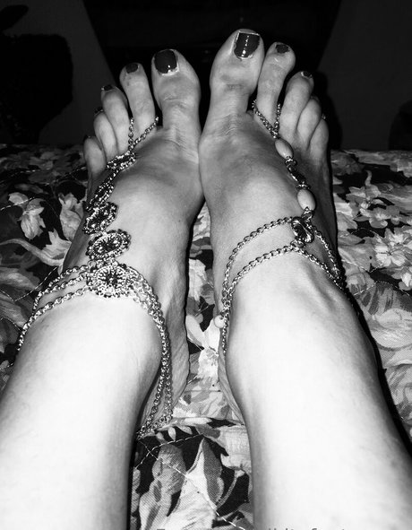 nikitafootqueen star art archive