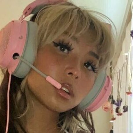 soliitxa nudes model picture