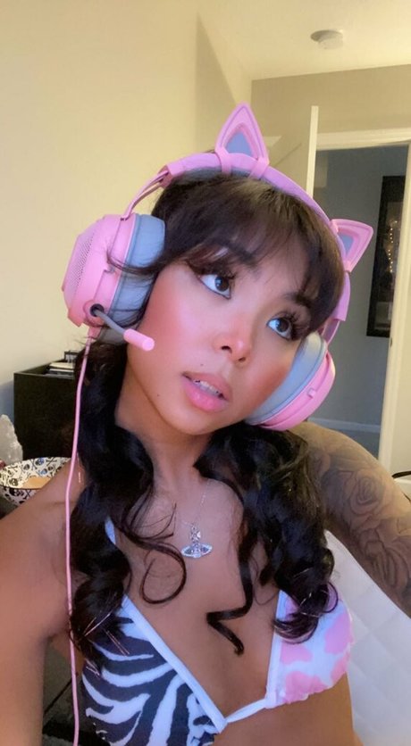 soliitxa star erotic photos