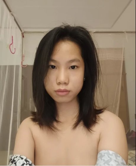 alittlesweetplum model exclusive archive