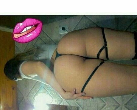 latinafoxxx pretty pornstar img