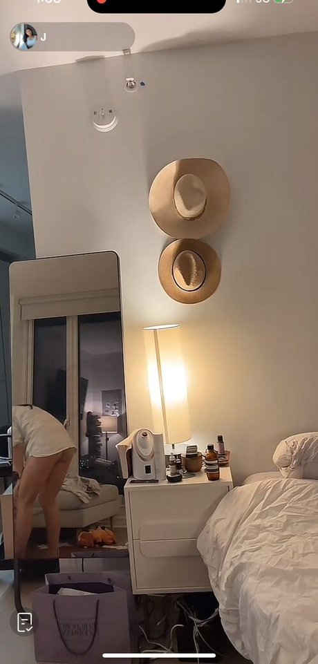 fitnesswiththatj pornographic star pic