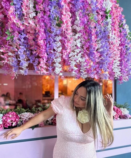 Akaren pornstar hd photos