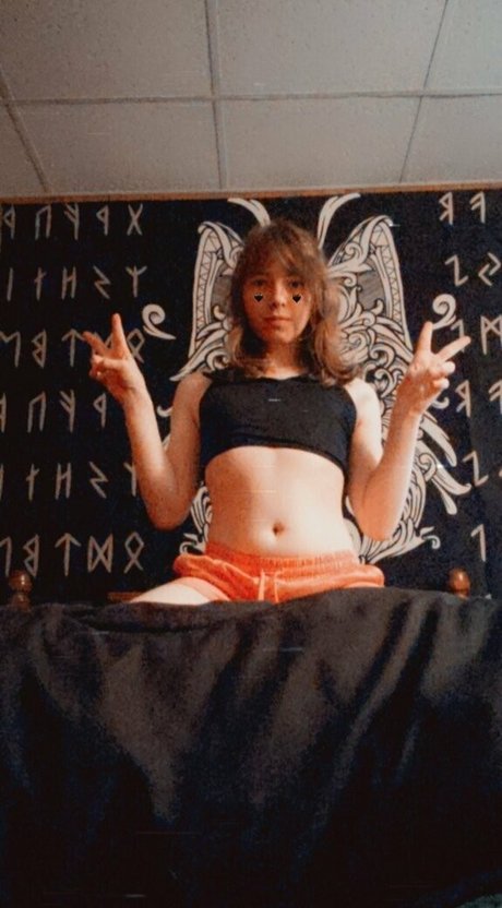 kiwikino erotic actress photos