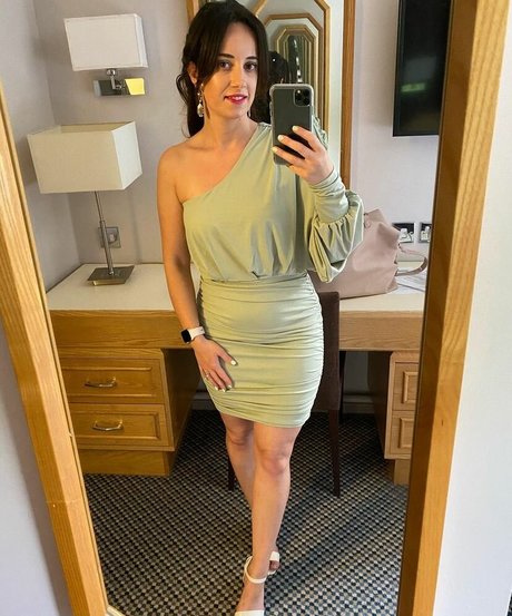 Scarlet Storm pretty actress galleries