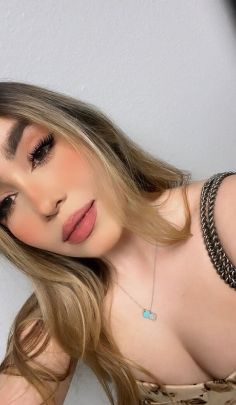 Paola Silerio Profile