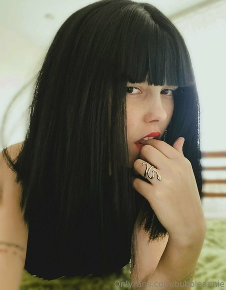 bubbleannie nudes model gallery