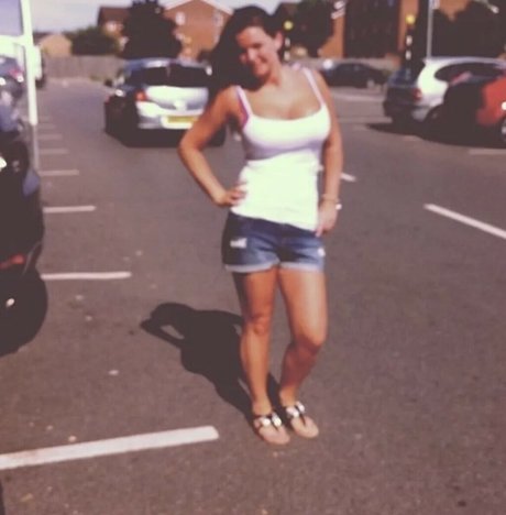 Tasha Holz free pornstar img