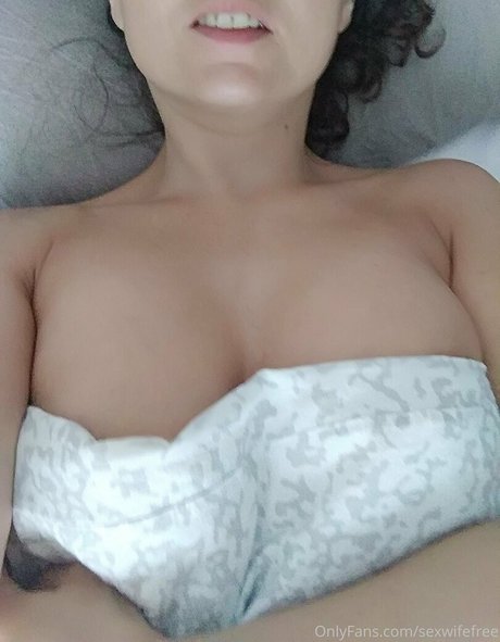 sexwifefree sex model img